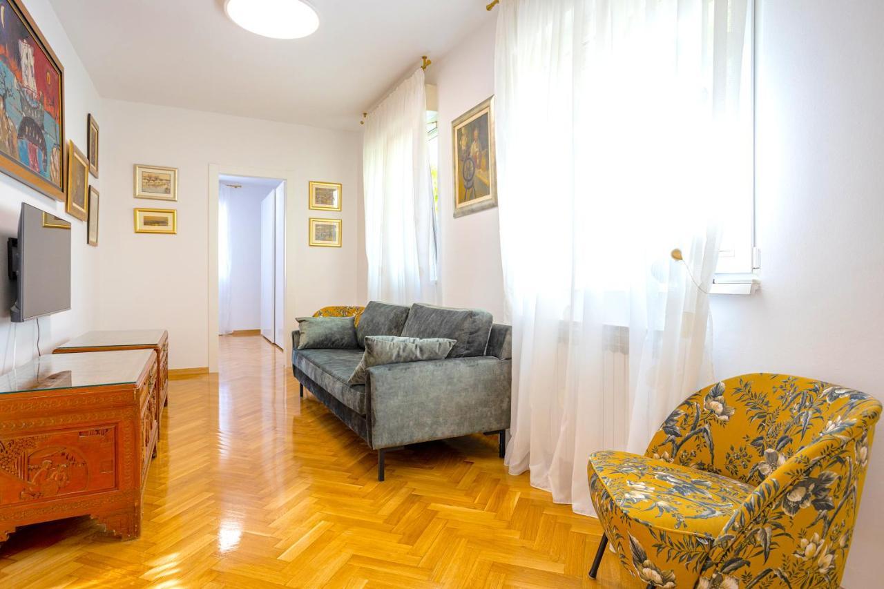 Lux Holiday Apartment Tony @ 10 Min Znjan Beach Split Exterior foto